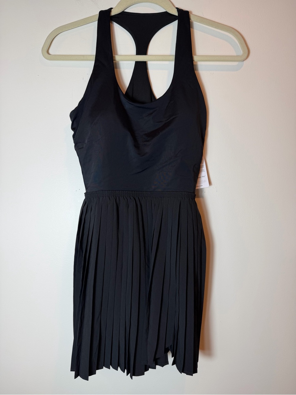Lands’ End Tugless Racerback Pleated Swim Dress Black Size 6